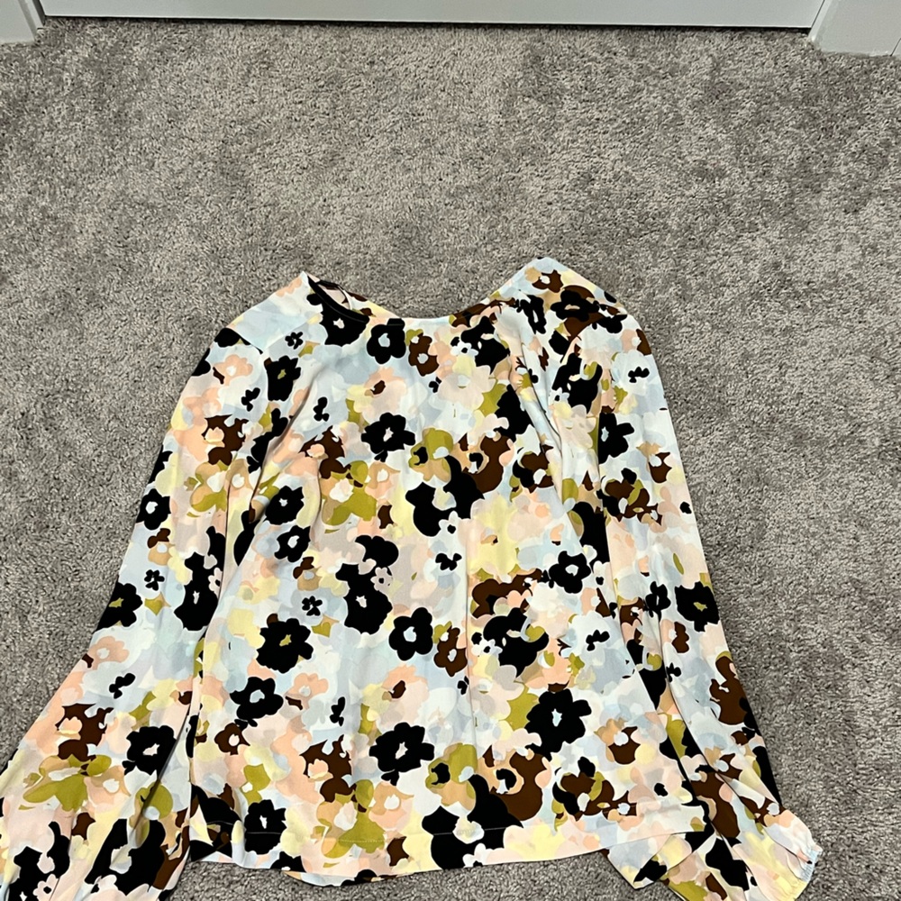 Loft blouse size small